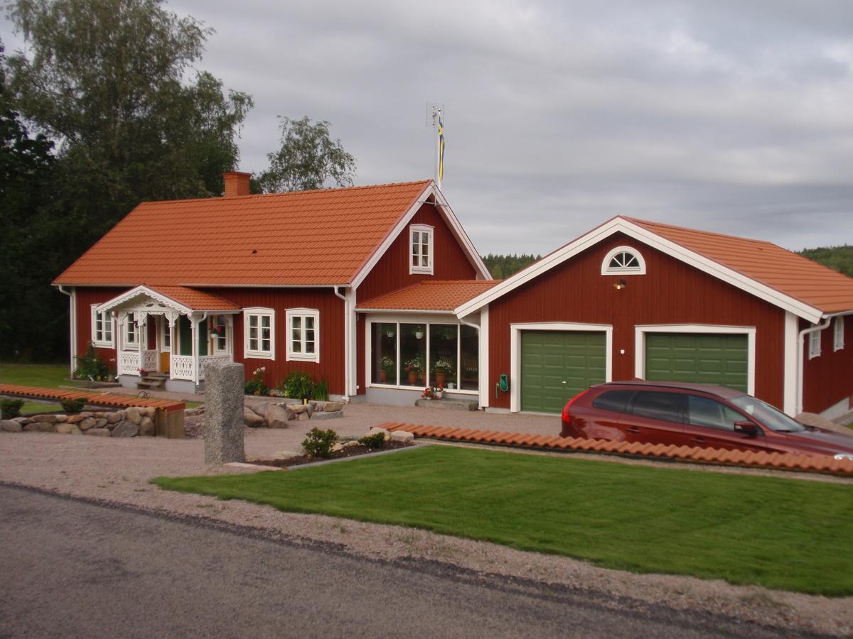 ベクショー Sjoeanaes 3 Bed & Breakfast エクステリア 写真
